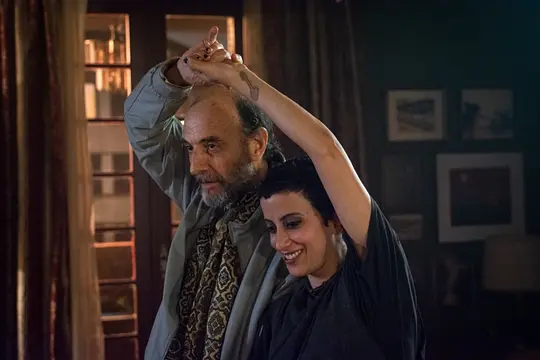 Pelos Olhos de Ernesto